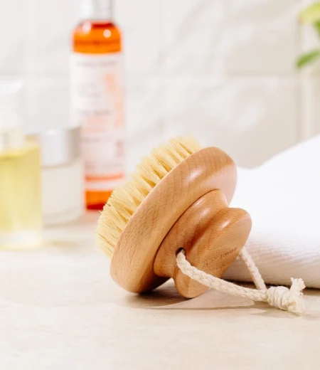 Brosse de drainage lymphatique en bois - Aroma Zona Maroc
